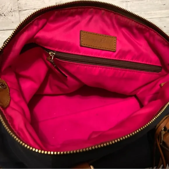 Dooney and Bourke handbag - Picture 7 of 16